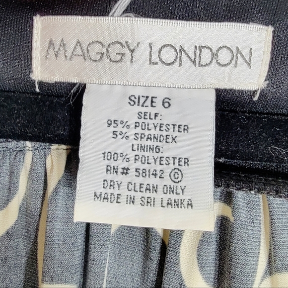 4/$20 Maggy London V-Neck Long Sleeve Cream And Black Print Mini Dress Size 6 - Picture 5 of 5